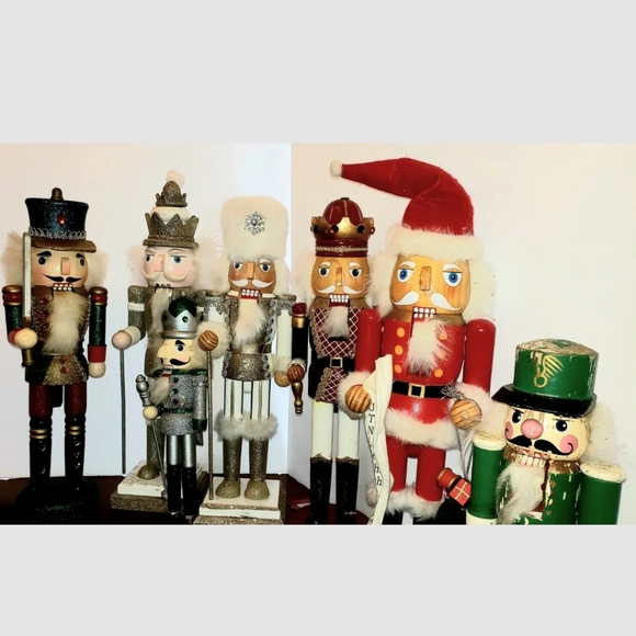 Any one of the Vintage Nutcracker Christmas Navidad Decoration Ornament $25 - Picture 14 of 16